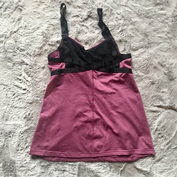 Women’s Small Karma Yoga Strappy Tank - Picture 3 of 4